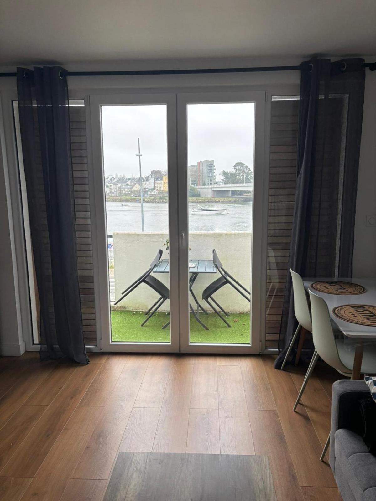 Vue Sur Scorff 2 Apartment โลริอ็อง ภายนอก รูปภาพ